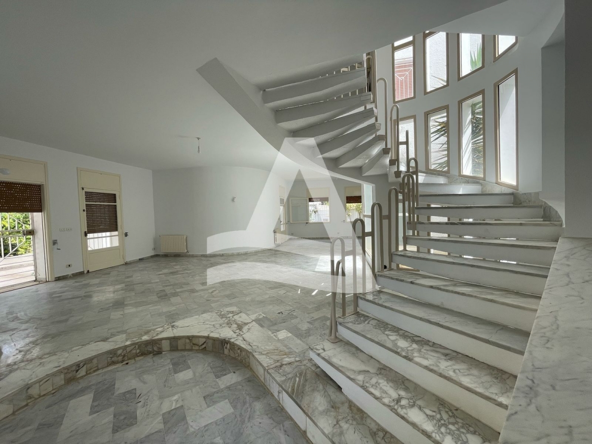 Villa à louer à la Marsa image 6