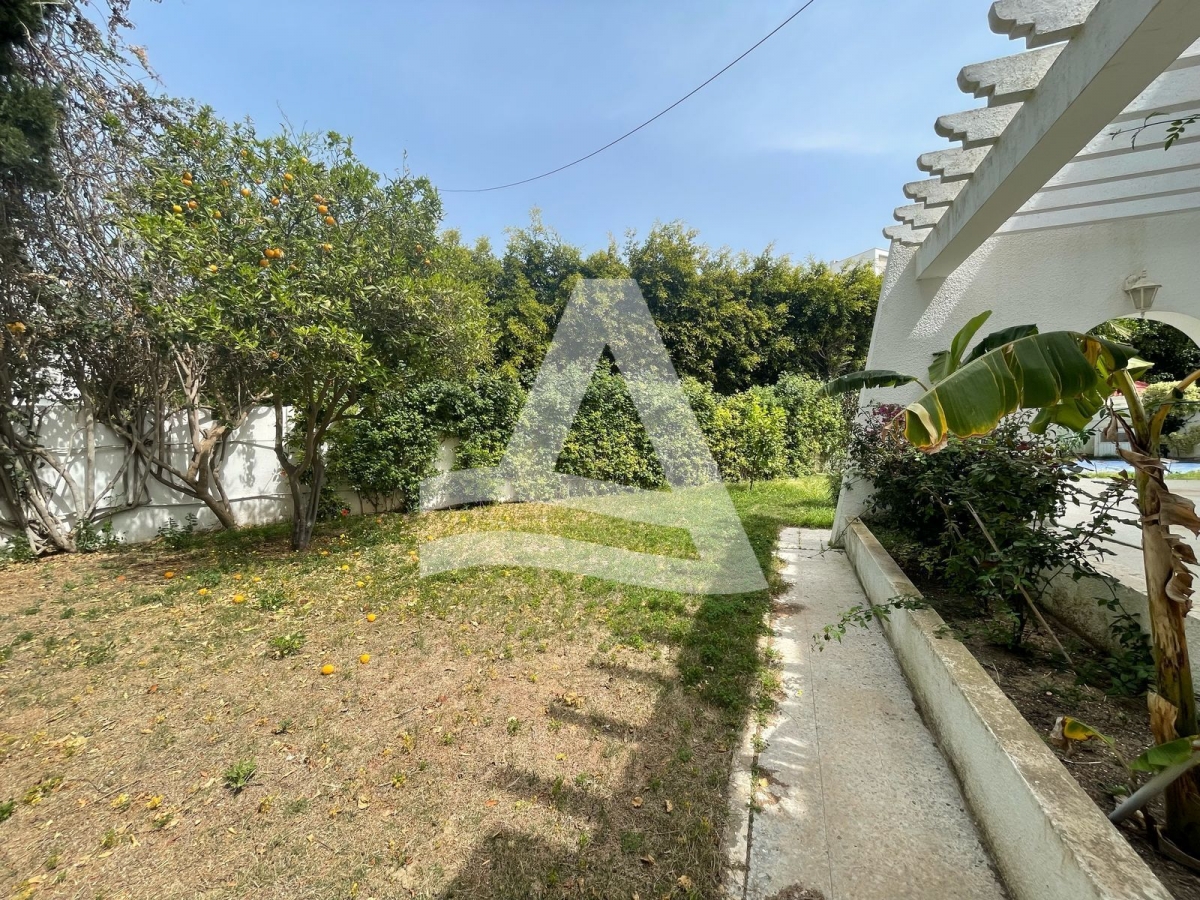 Villa à louer à la Marsa image 11
